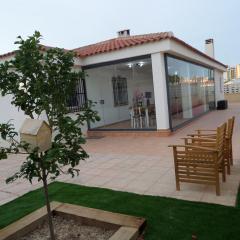 CHALET DE LUJO EN LA PLAYA