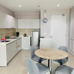 Stellar Homes at iCity - with WiFi and 2 Private Carparks