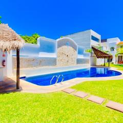 Executive Basic Room With Swimming Pool Air Conditioning and Parking