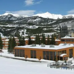 Huntley Lodge at Big Sky Resort