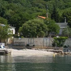 Apartments & Rooms Neno