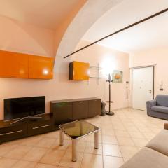 ALTIDO Warm Family Apt for 7, near Porto Antico