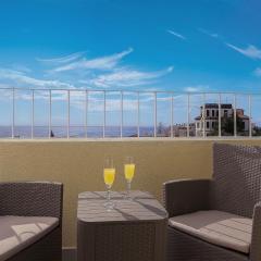 Funchal Window by Homie