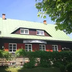 Schronisko Srebrny Potok