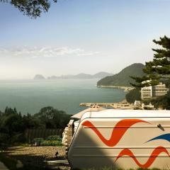 Tropical Dream Spa Caravan