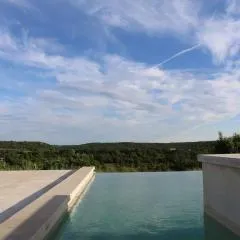 Maison calme, 4ch/7pers, avec piscine à débordement