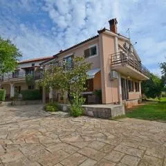 Apartments Josip