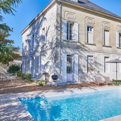 Luxurious Wine Estate Saint-Emilion Grand Cru with private swimming pool