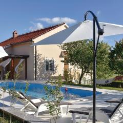 Amazing Home In Bajagic With Wifi