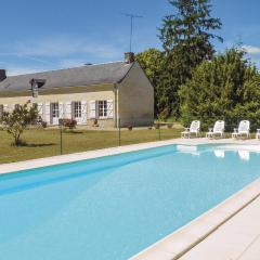 Amazing Home In Bourgueil With 4 Bedrooms, Wifi And Outdoor Swimming Pool