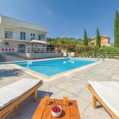 Amazing Home In Aragona -ag- With 4 Bedrooms, Wifi And Outdoor Swimming Pool