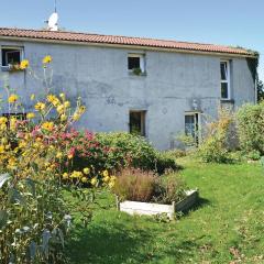 2 Bedroom Lovely Home In St Avaugourd Des Lande