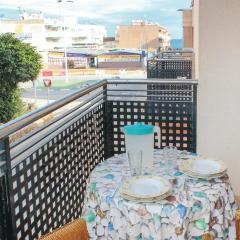 Nice Apartment In Los Alczares With Kitchen