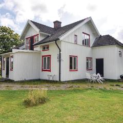 Lovely Home In Högsäter With Kitchen
