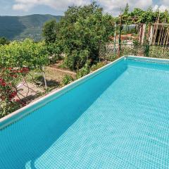 Awesome Home In Herceg Novi With 4 Bedrooms And Wifi