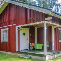 Cozy Home In Munka-ljungby With Kitchen