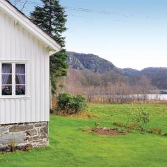 Nice Home In Farsund With 3 Bedrooms