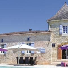 Nice Home In Puy Levque With 3 Bedrooms, Wifi And Outdoor Swimming Pool