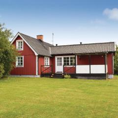 Cozy Home In Borgholm With Kitchen