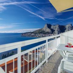 Two-Bedroom Apartment In Omis