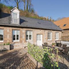 Stunning Home In Fontaine Le Dun With 3 Bedrooms And Wifi