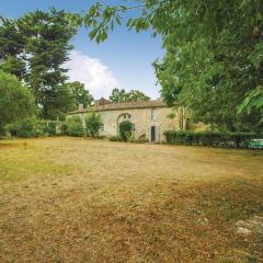 Awesome Home In St Germain With 4 Bedrooms, Outdoor Swimming Pool And Wifi