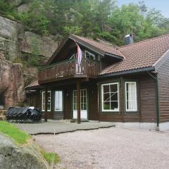 Awesome Home In Lindesnes With 6 Bedrooms And Sauna