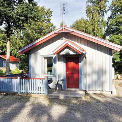 Lovely Home In Heberg With Kitchen