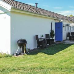 Stunning Home In Borgholm With 2 Bedrooms And Wifi