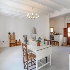 Awesome Apartment In Altea With Wifi