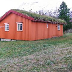 3 Bedroom Lovely Home In Eresfjord