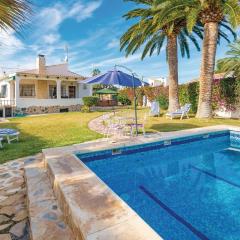 Gorgeous Home In El Campello With Outdoor Swimming Pool