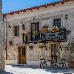 Diogenis House
