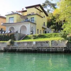 Alla Foce del Magra - Tra Cinque Terre e Forte dei Marmi con posto barca
