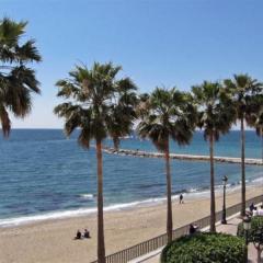 Nuevo y lujoso apartamento en Marbella Centro a pie de playa 625