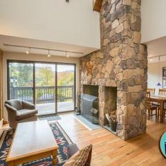 Distinctive 4 bedroom townhouse, with outdoor hot tub minutes from the slopes Winterberry 4