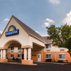 Days Inn by Wyndham Milan Sandusky South