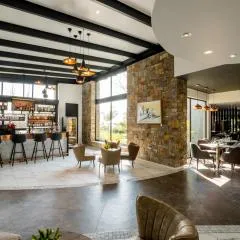 Seven Villa Hotel & Spa