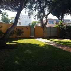 Chalet la barrosa a 800 mts playa