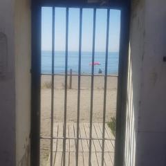 Apartamento con acceso directo a la playa