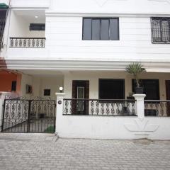 villas holiday family home service