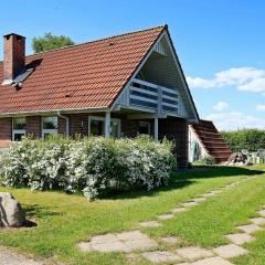 6 person holiday home in Hesselager