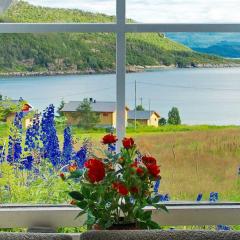 4 person holiday home in Skatvik-By Traum