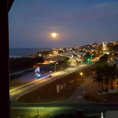 Nautica 708 Seaview Luxury Apartment