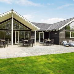 16 person holiday home in Hasselberg