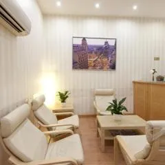 Hostal Abami II