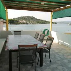 Apartment with sea view terrace