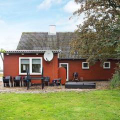 12 person holiday home in Bredebro