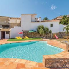 Nice Home In Periana With Wifi, Outdoor Swimming Pool And Swimming Pool
