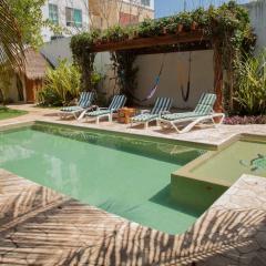 Beautiful Private Villa for 16 PAX with garden, BBQ and pool, Playa del Carmen